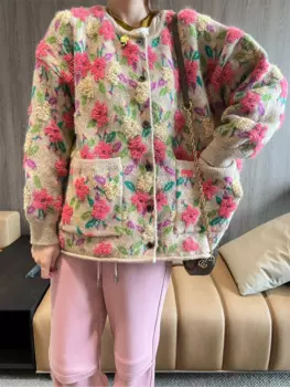 Женский трикотажный кардиган оверсайз с цветочным узором