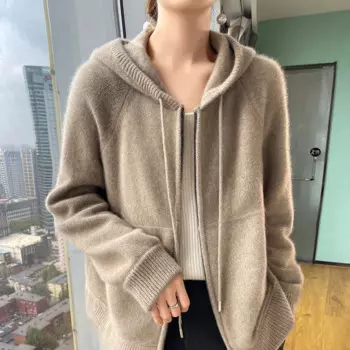 Женский трикотажный кардиган с капюшоном, Осень-зима