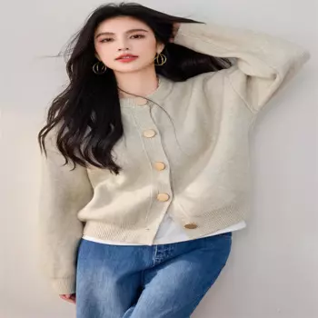 Женский трикотажный кардиган с круглым вырезом, осень 2024