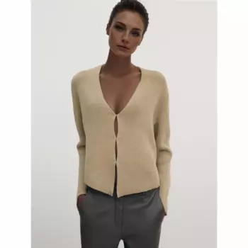 Женский трикотажный кардиган с V-образным вырезом