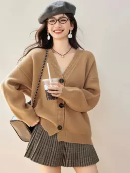 Женский трикотажный кардиган с V-образным вырезом и длинным рукавом