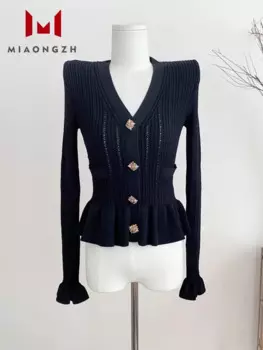 Женский трикотажный кардиган с V-образным вырезом и длинным рукавом