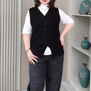 Женский трикотажный кардиган с V-образным вырезом