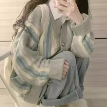 Женский трикотажный кардиган в полоску, с V-образным вырезом