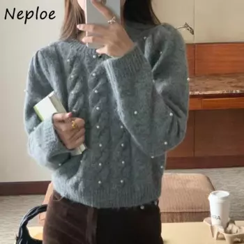 Женский трикотажный пуловер с круглым вырезом и длинным рукавом