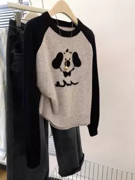 Женский трикотажный пуловер с круглым вырезом и длинными рукавами