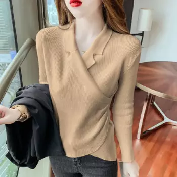 Женский трикотажный пуловер с V-образным вырезом и длинными рукавами