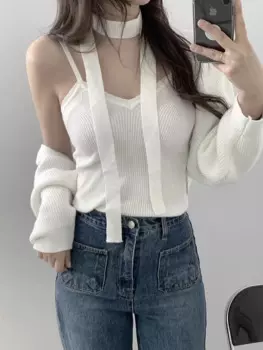 Женский трикотажный жилет с V-образным вырезом и длинным рукавом