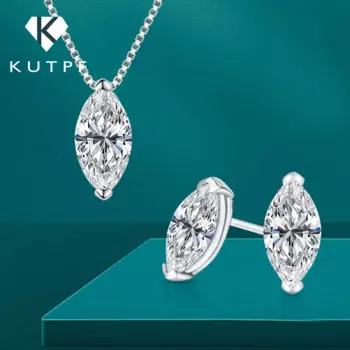 Женский ювелирный комплект из колье и серёг, из серебра 925 пробы