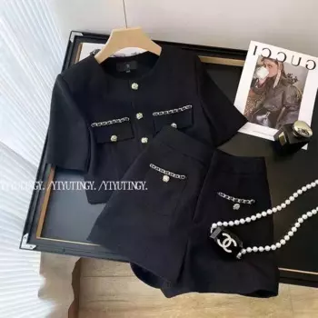 Женский винтажный костюм из топа на пуговицах и брюк