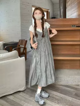 Женский винтажный костюм с V-образным вырезом