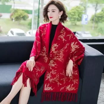 Женский вязаный кардиган-накидка с рукавом «летучая мышь»