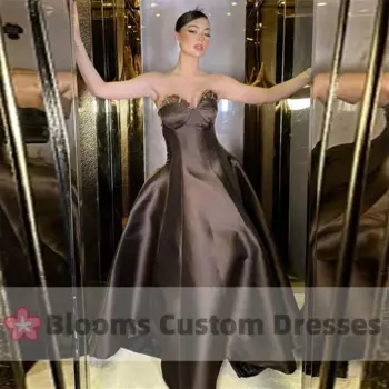 Женское атласное платье с блестками, без рукавов