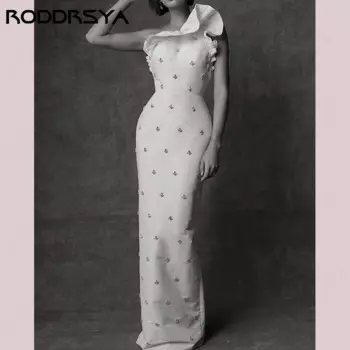 Женское атласное платье с юбкой годе, без рукавоватласное платье с юбкой годе, без рукавоватласное платье с юбкой годе, без рукавоватласное платье с юбкой годе, без рукавоватласное платье с юбкой годе, без рукавоватлас