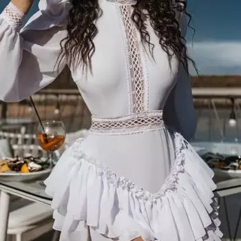 Женское ажурное платье с оборками