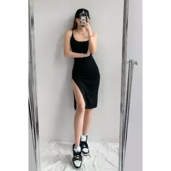 Женское длинное эластичное платье без рукавов с открытой спиной и ремешком