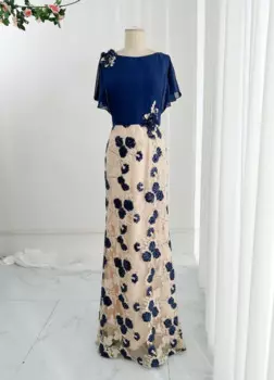 Женское длинное платье с рукавами «летучая мышь»