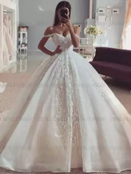 Женское длинное платье с V-образным вырезом