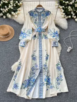 Женское длинное платье в стиле ретро