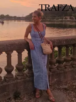 Женское джинсовое платье с круглым вырезом и разрезом, без рукавов