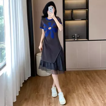 Женское Хлопковое платье-футболка с круглым вырезом и коротким рукавом