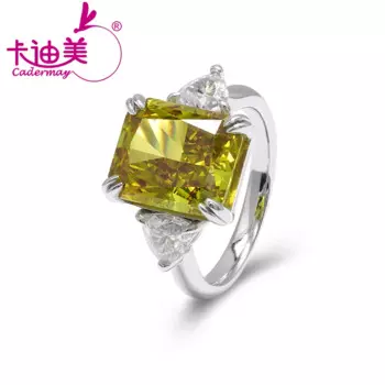 Женское кольцо из серебра 100% пробы, с муассанитом