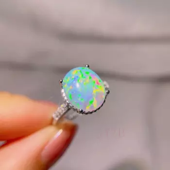 Женское кольцо из серебра 100% пробы с черным опалом