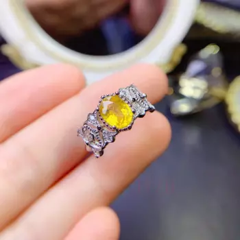 Женское кольцо из серебра 100% пробы с сапфиром, 7 Х9 мм