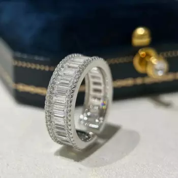 Женское кольцо из серебра 2023 пробы, с кристаллами