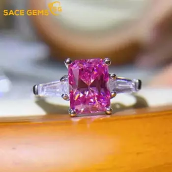 Женское кольцо из серебра 925 пробы с муассанитом 2 карата