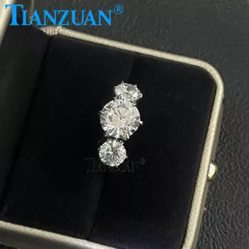 Женское кольцо из серебра 925 пробы, с муассанитом 9 мм