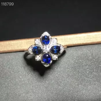 Женское кольцо из серебра 925 пробы, с синим сапфиром