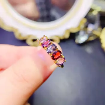 Женское кольцо из серебра 925 пробы, с натуральным шпинелем