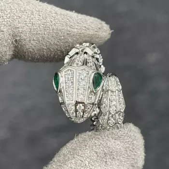 Женское кольцо из серебра 925 пробы, с фианитом