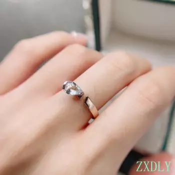 Женское кольцо из серебра 925 пробы с натуральным камнем