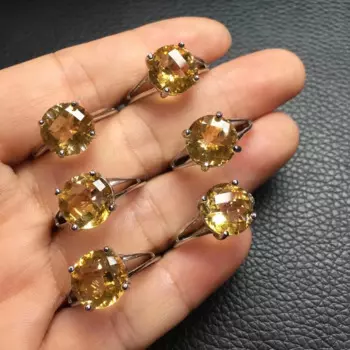 Женское кольцо из серебра 925 пробы с натуральным Цитрином