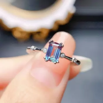 Женское кольцо с александритовым камнем, серебряное кольцо с изумрудной огранкой 4x6 мм