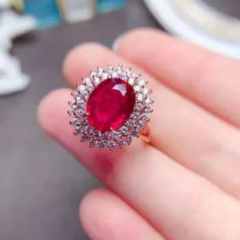 Женское кольцо с камнем-Рубином, покрытое серебром 2022 пробы