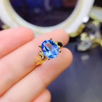 Женское кольцо с натуральным овальным топазом, 8 х10 мм