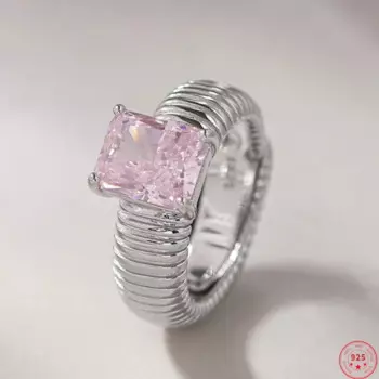 Женское кольцо с розовым цирконием, из серебра 925 пробы