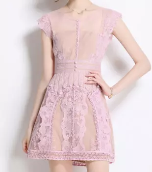 Женское кружевное мини-платье с цветочной вышивкой