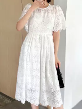 Женское кружевное платье-миди с вышивкой, белого цвета