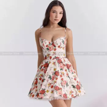 Женское кружевное платье с лямкой на шее