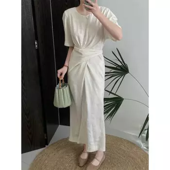 Женское кружевное платье с вышивкой