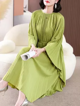 Женское летнее платье с рукавом «летучая мышь»