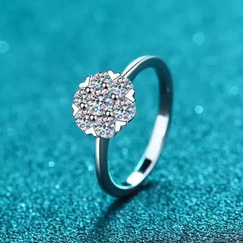 Женское Обручальное кольцо из серебра 925 пробы с муассанитом