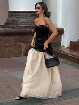 Женское платье без бретелек, с открытой спиной