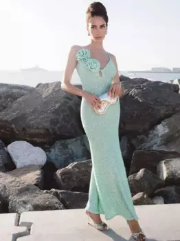 Женское платье без рукавов, с V-образным вырезом