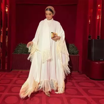 Женское платье макси с рукавом «летучая мышь»