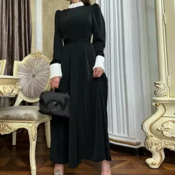 Женское платье-макси в арабском стиле